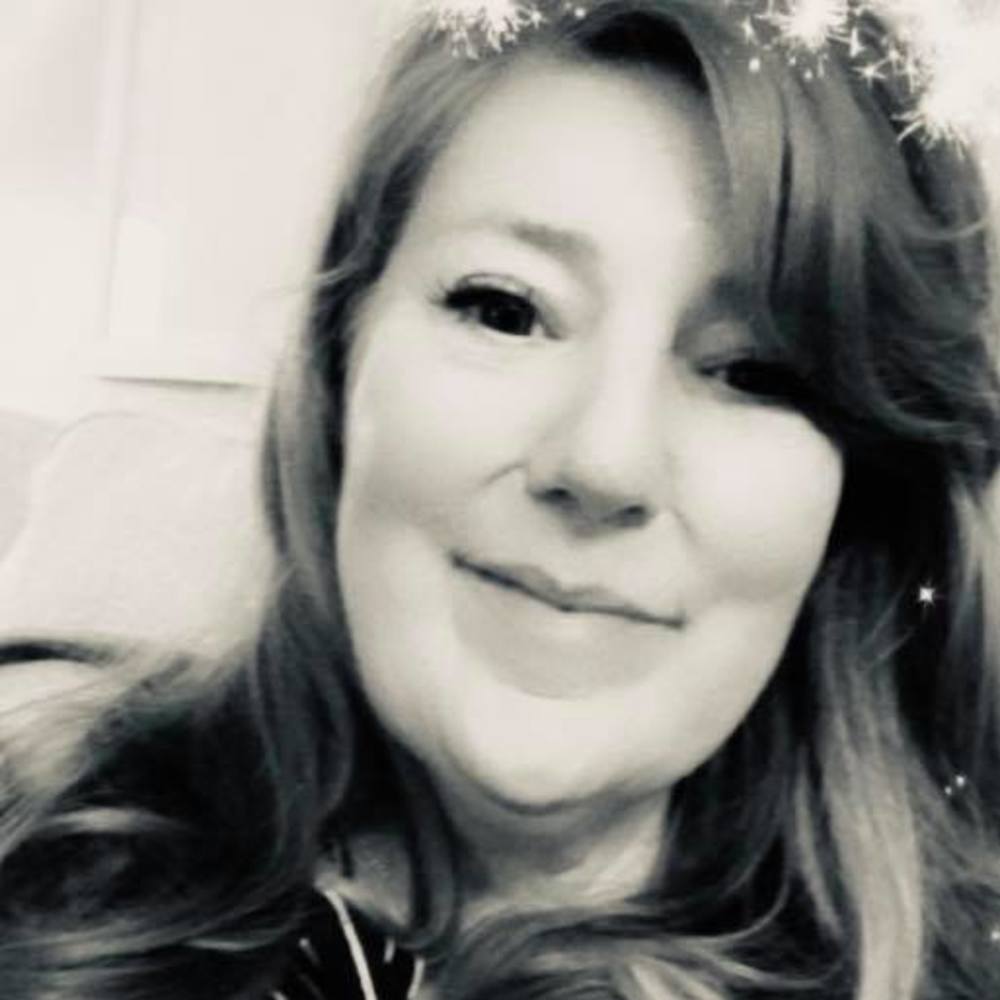 Meet your Posher, Leslie